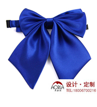 服裝領花